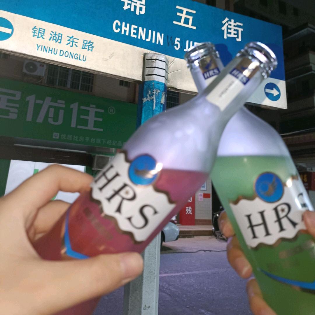 月入十万达不刘女士