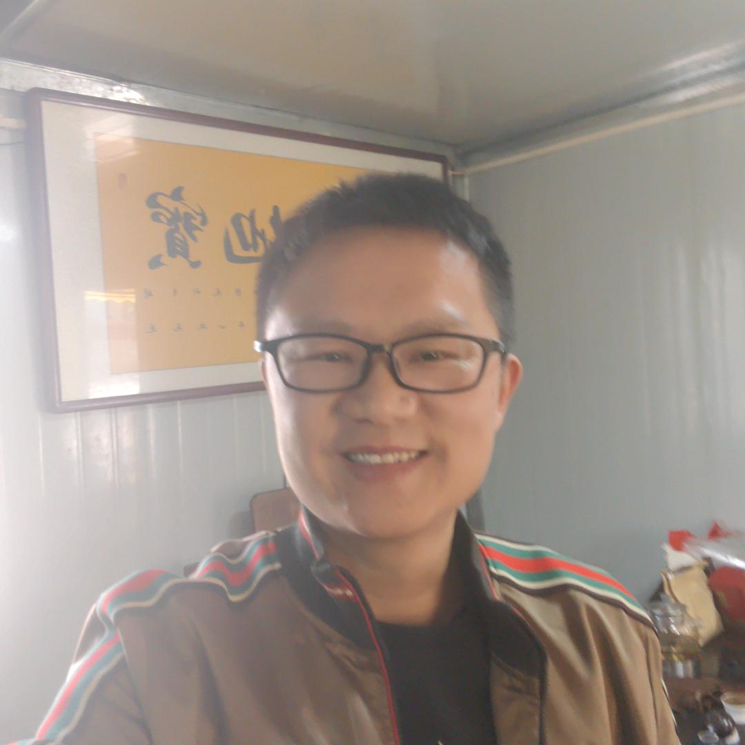 开着茶馆卖挖机的阿举