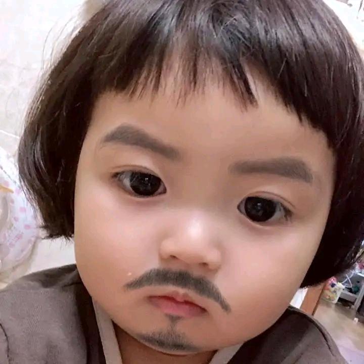 金铲铲圆眼儿。