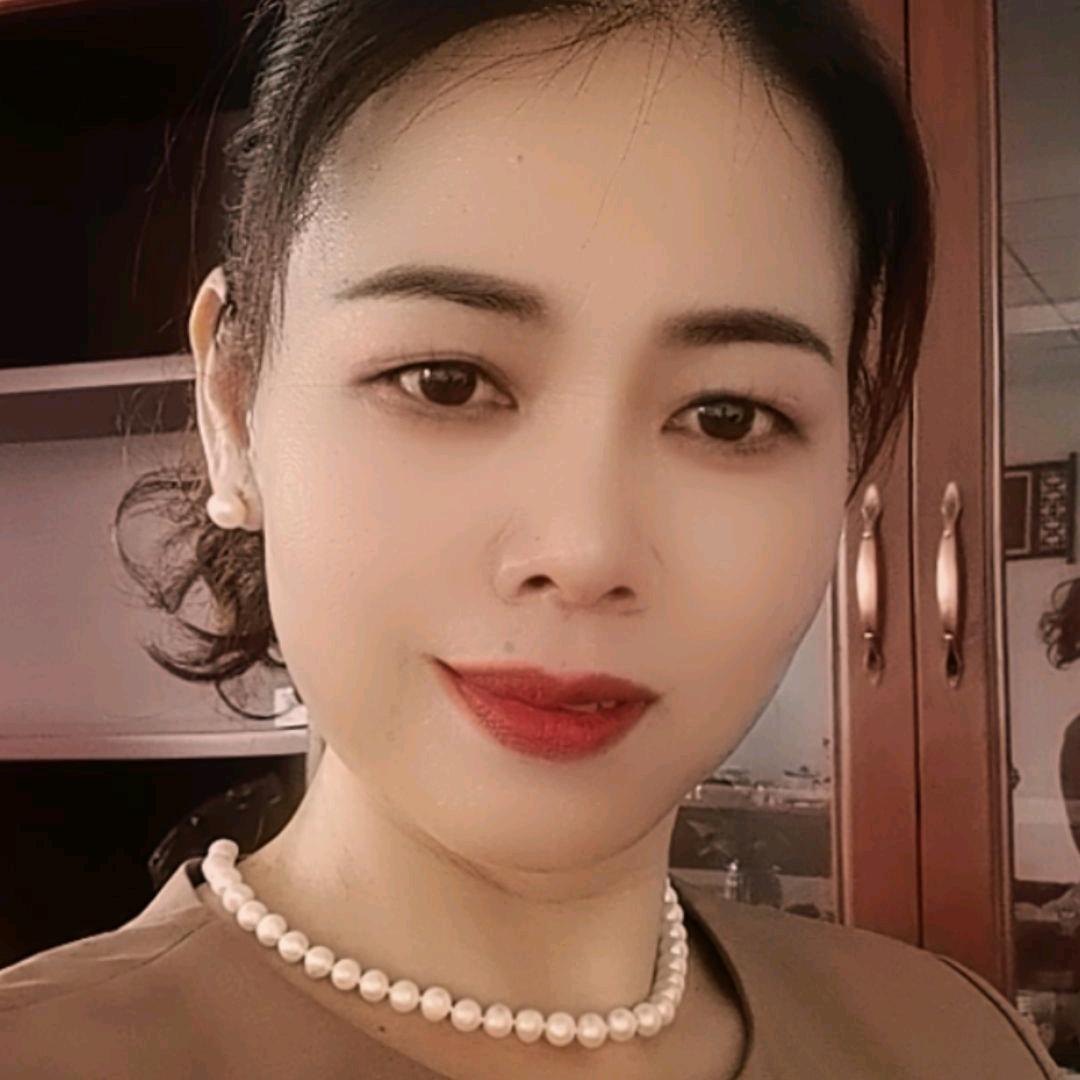 卢梅