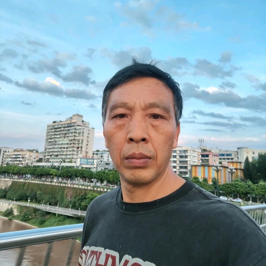 h鹏哥