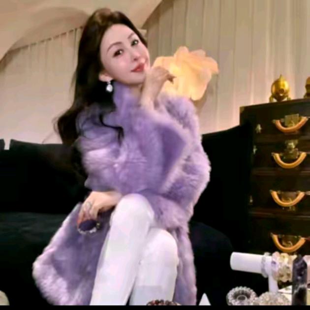 余潇潇 轻奢高端爆款女装