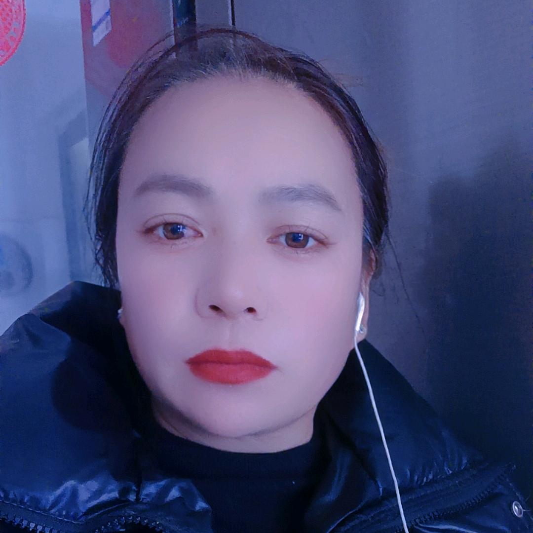 夏姐姐。是一名山歌爱好者