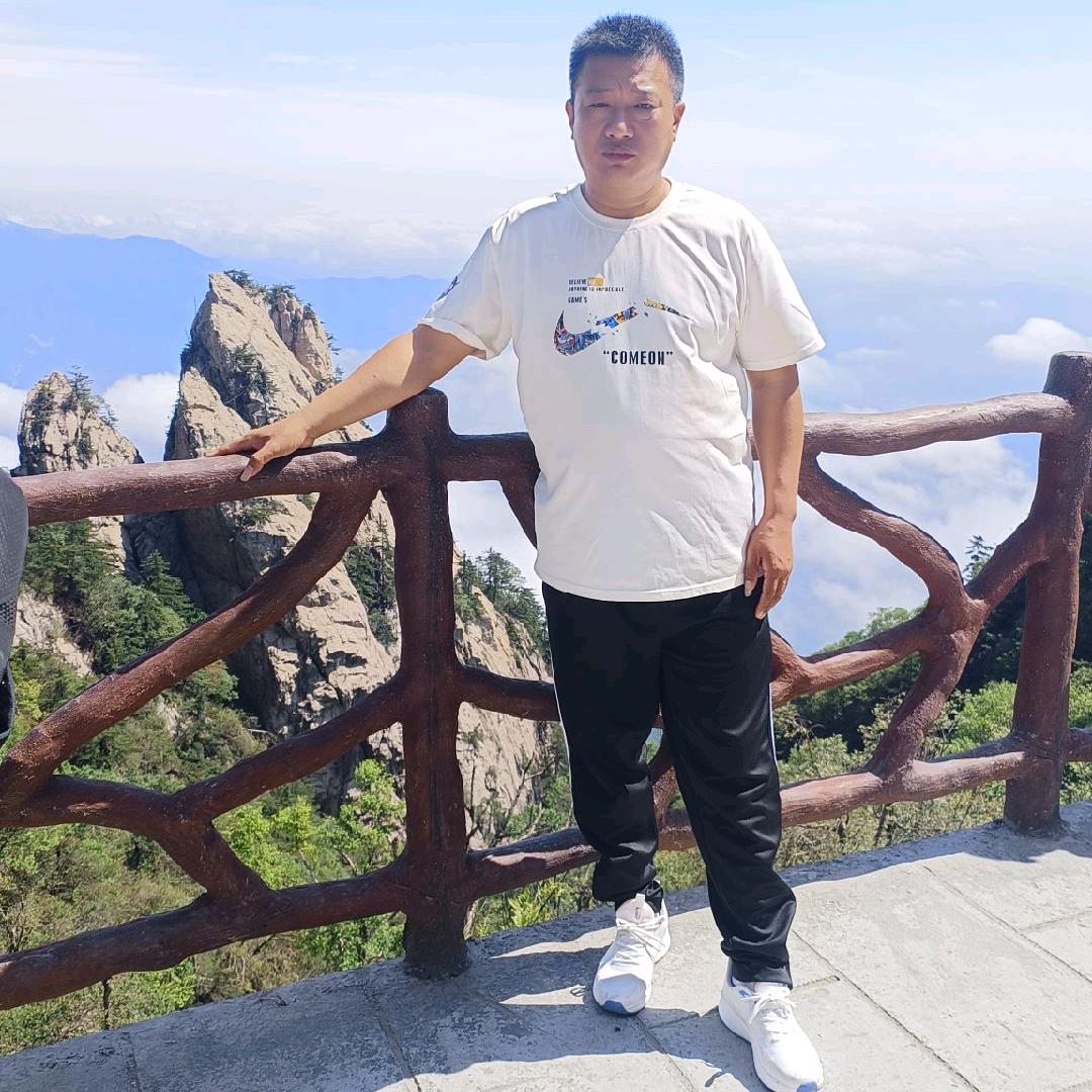 顺翔源批发商行李秀杰