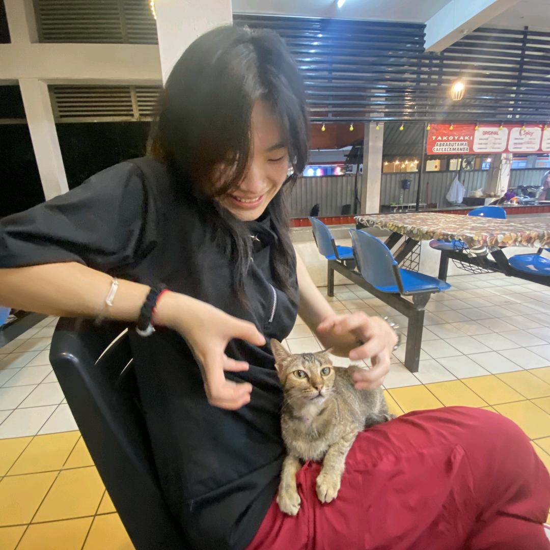 联大苗学姐