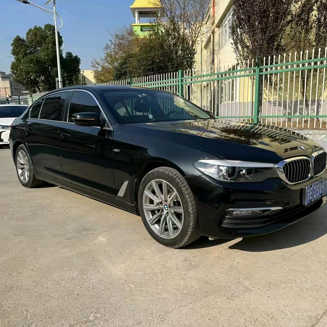 绍华汽车销售中心