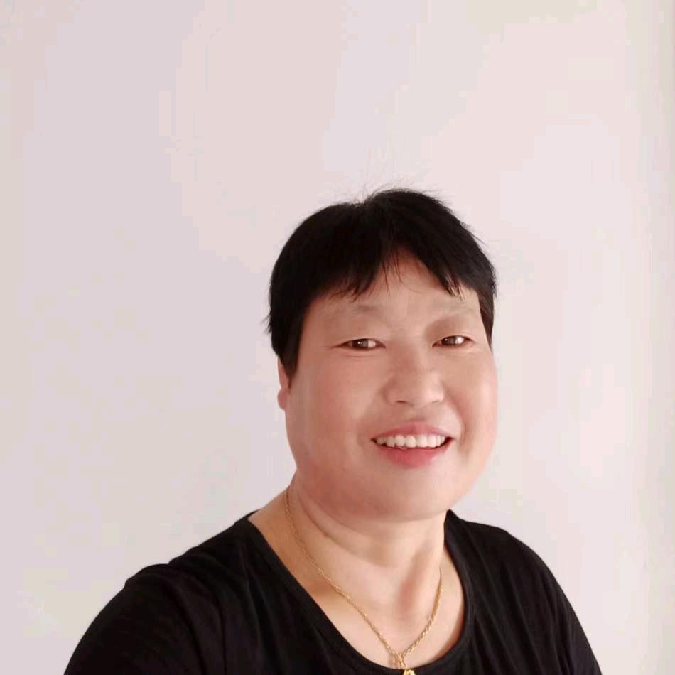 何姐D13735550161