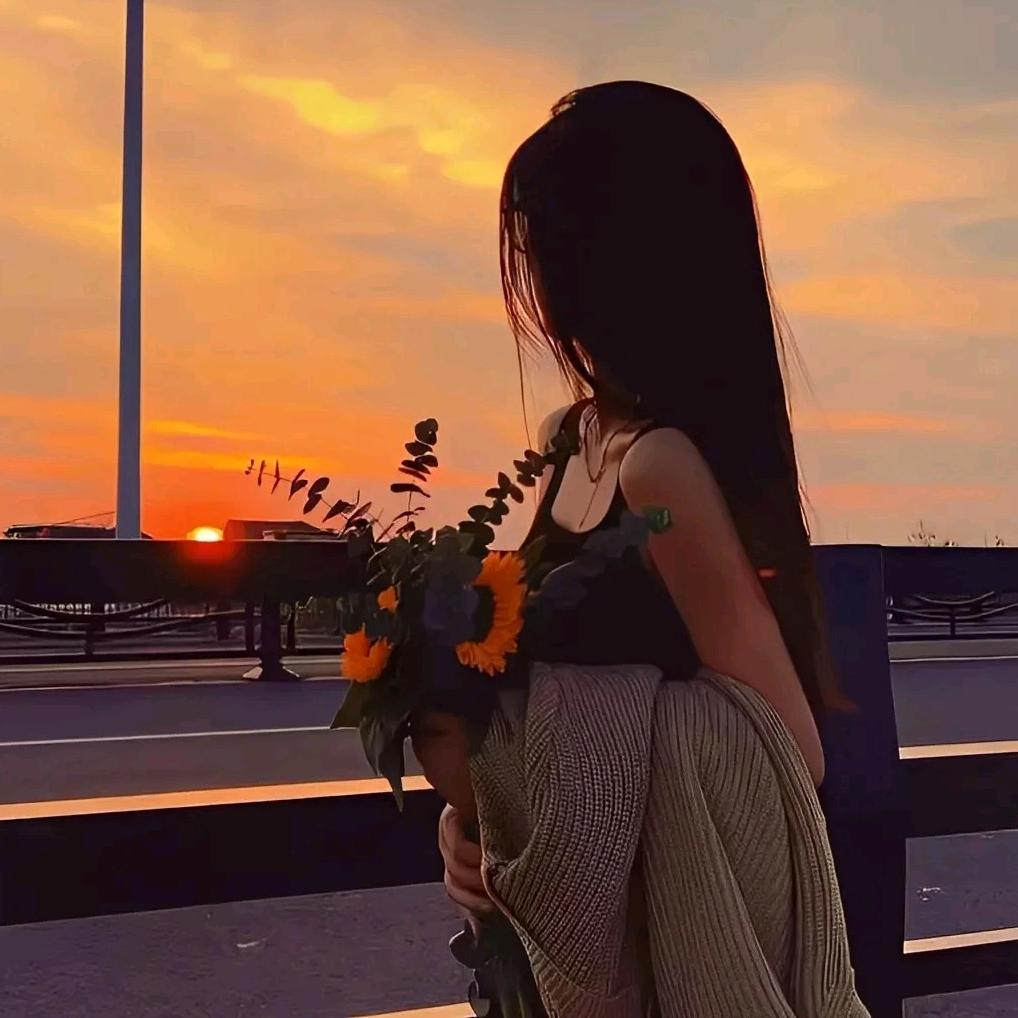 专业阉鸡～卢大大🌻