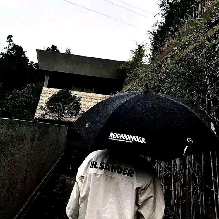 𝑳𝒆𝒓𝒐𝒏