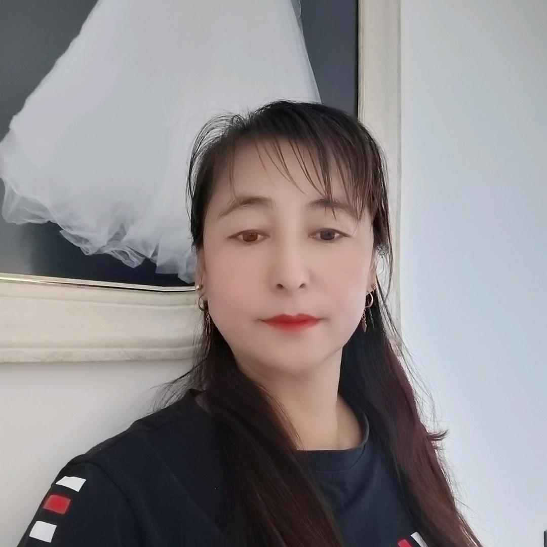 玲姐很温，柔晚上八点直播