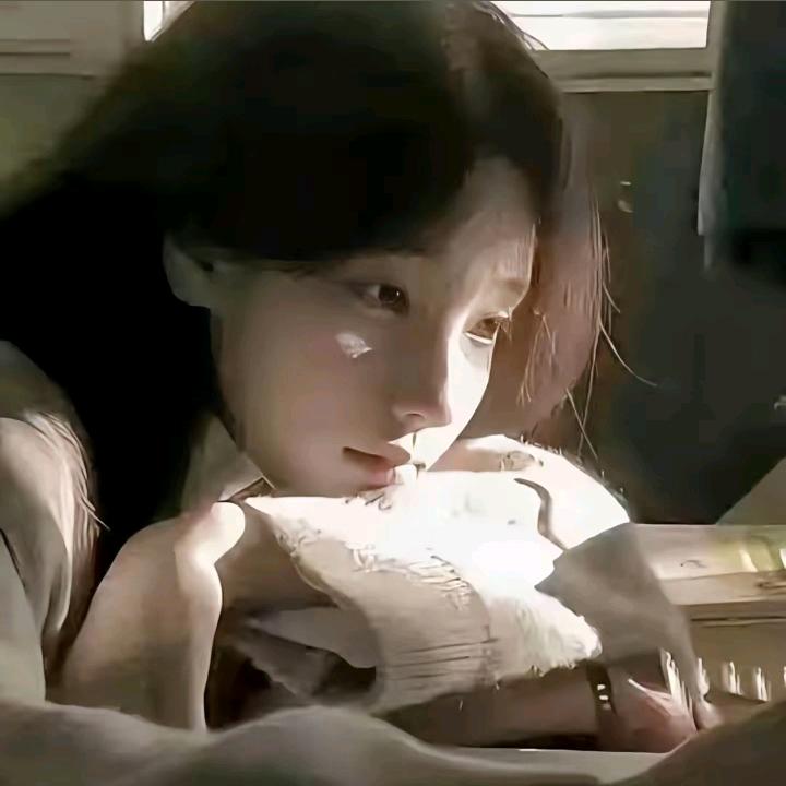 绿茵茵的串杨