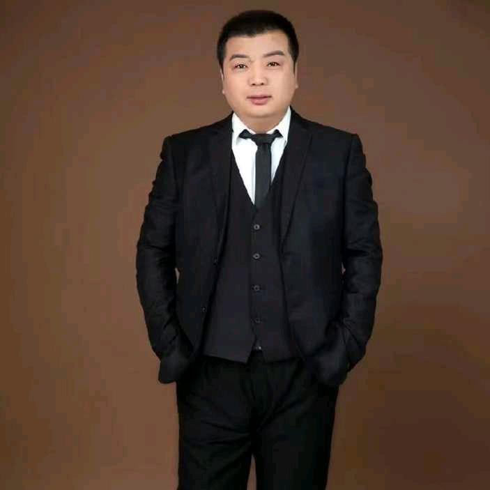 洛阳关林公牛开关灯具=曲明星