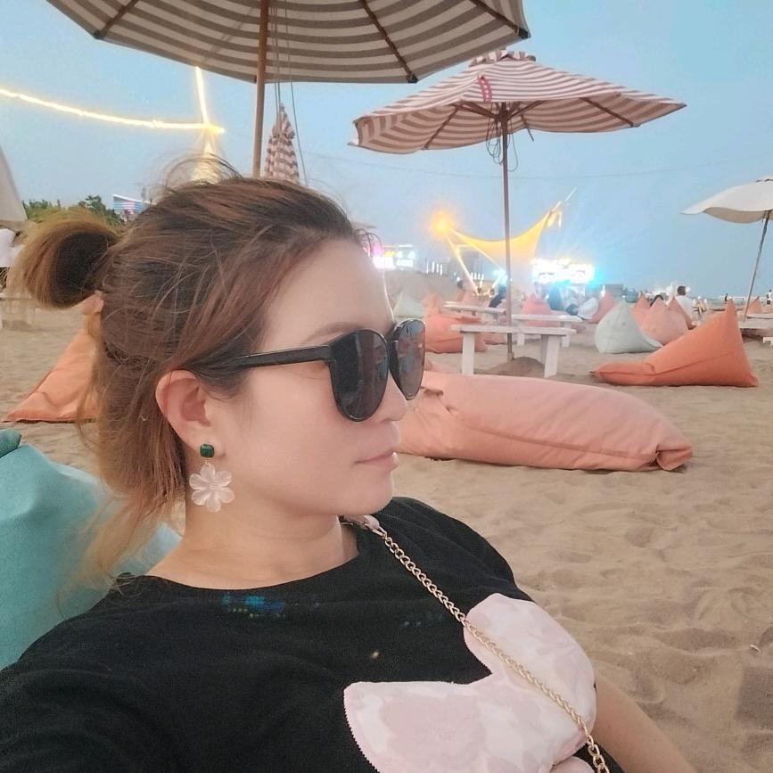 郑州匠森全屋定制工厂丽姐