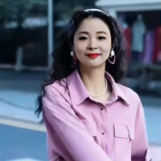 郭氏大小姐、属80后的阿姨、心善🌹🌹
