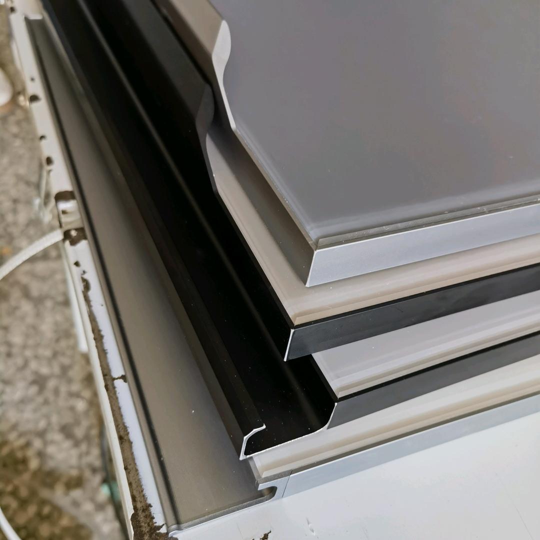 亿新橱门定制欧阳