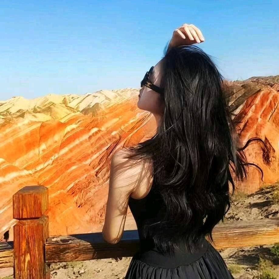 不吃香菜⁝⁞⁝⁞ʕु•̫͡•ʔु☂⁝⁞⁝