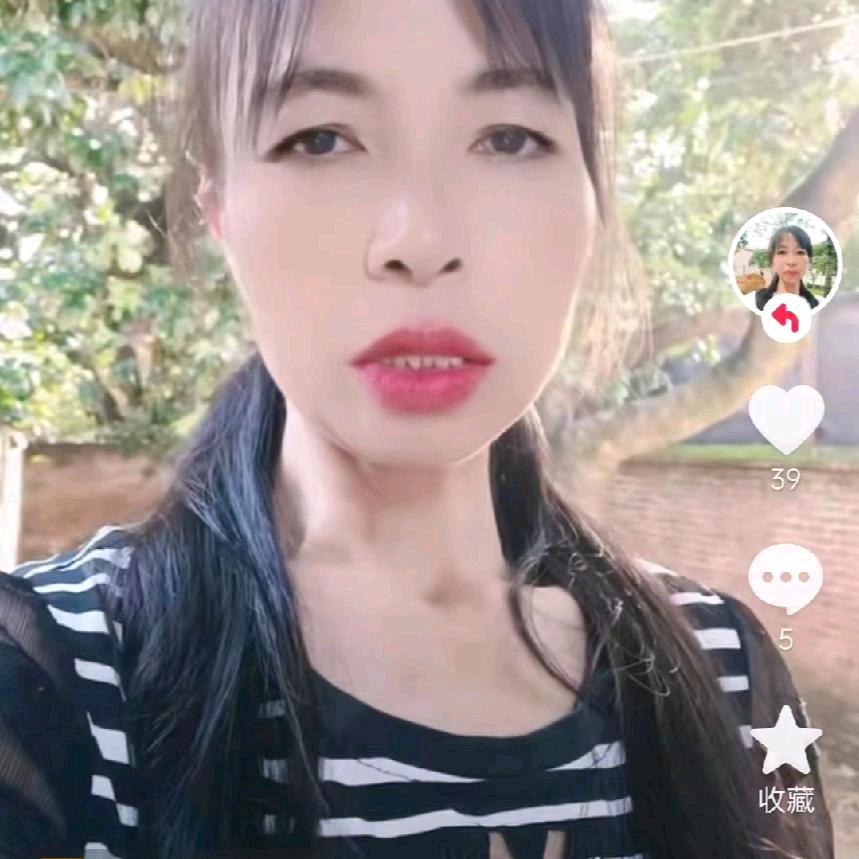 蓝魅珑-（568）每天晚上10点半开播）