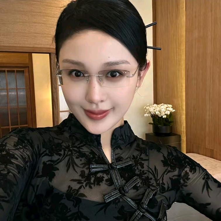 俏的厨房日记（直播号🔍破烂女王）