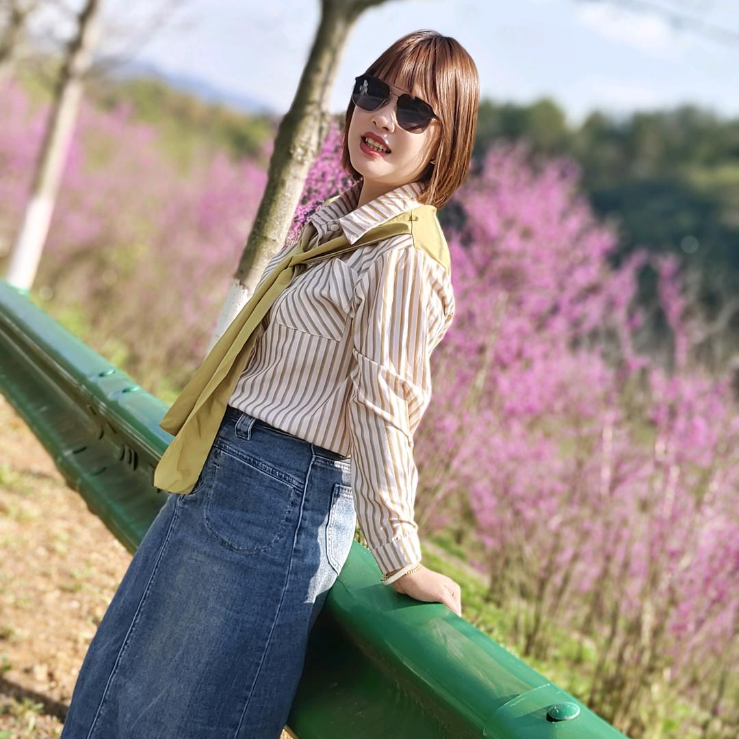 英子