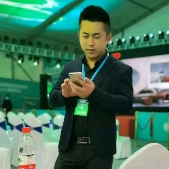 萧东瓷砖岩板仓库展厅选材中心