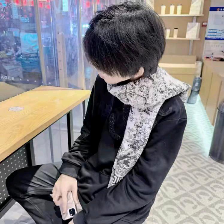 张～liang