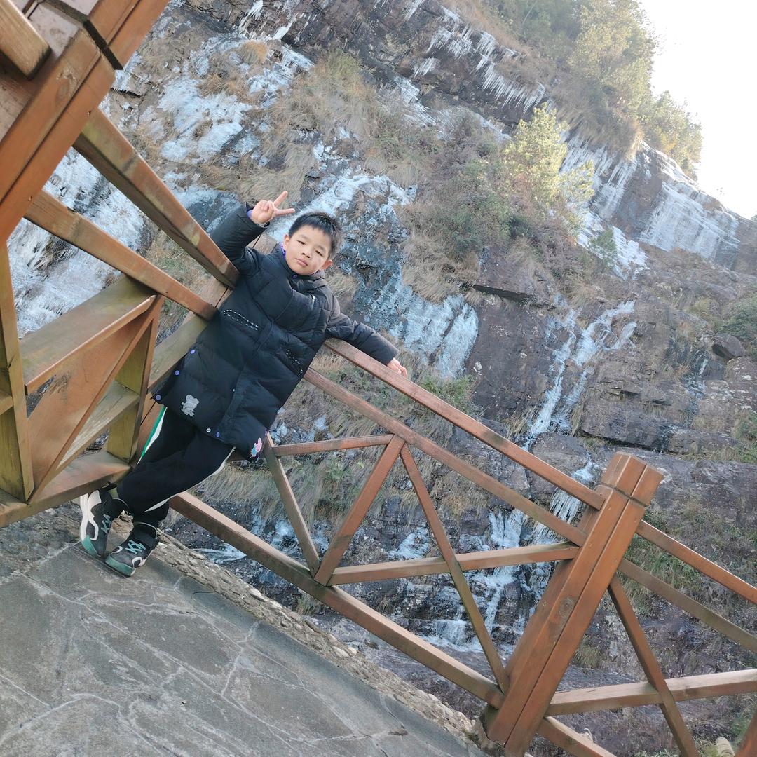 福建装修。章工