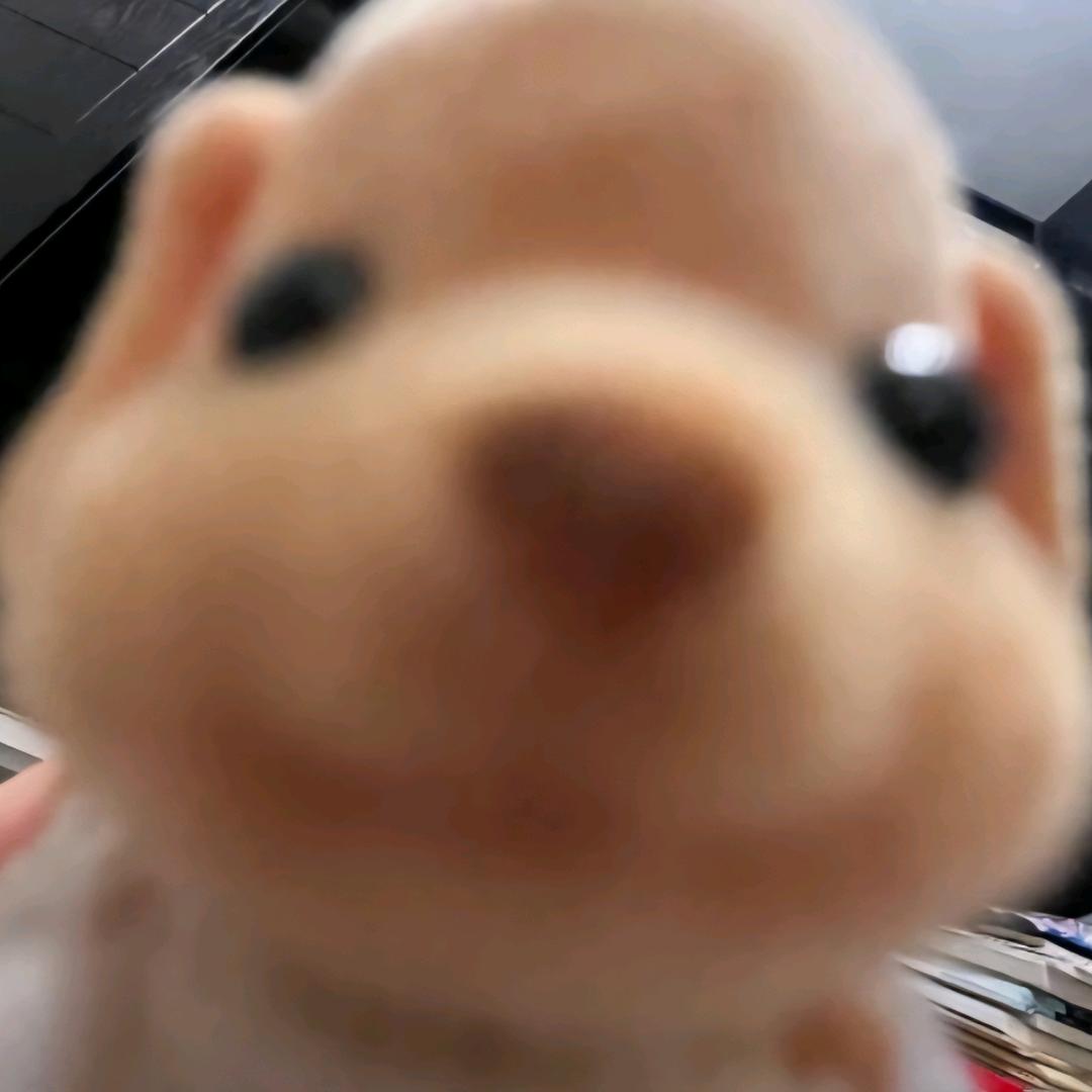 574