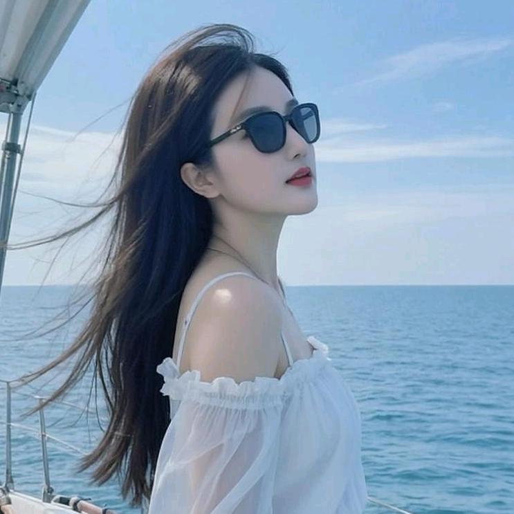 半分笑女神。。经