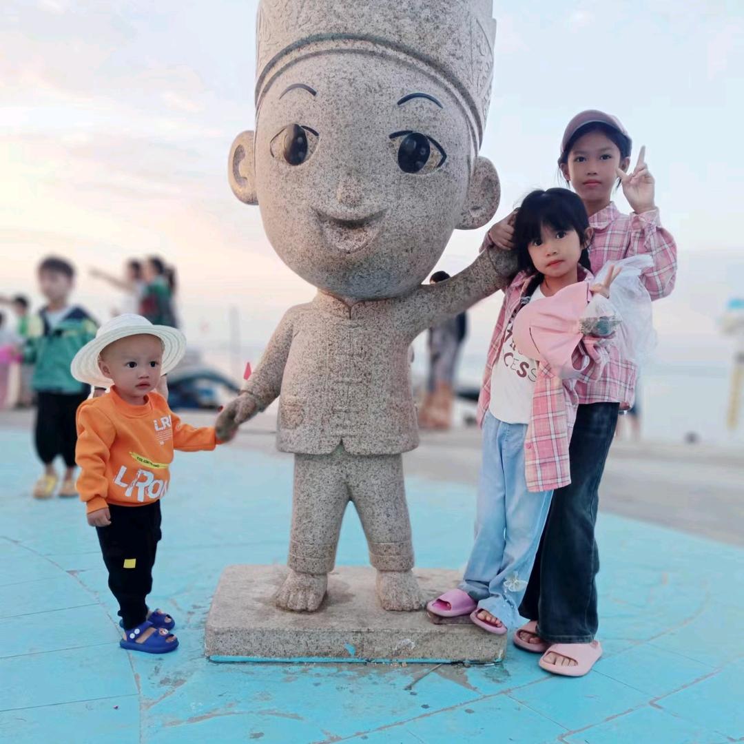 卖糯米饭的小灵