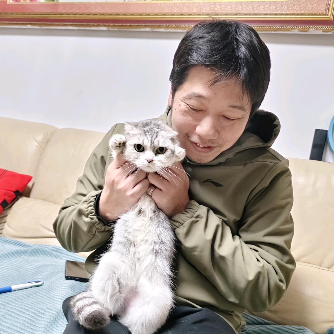 何包满满😜