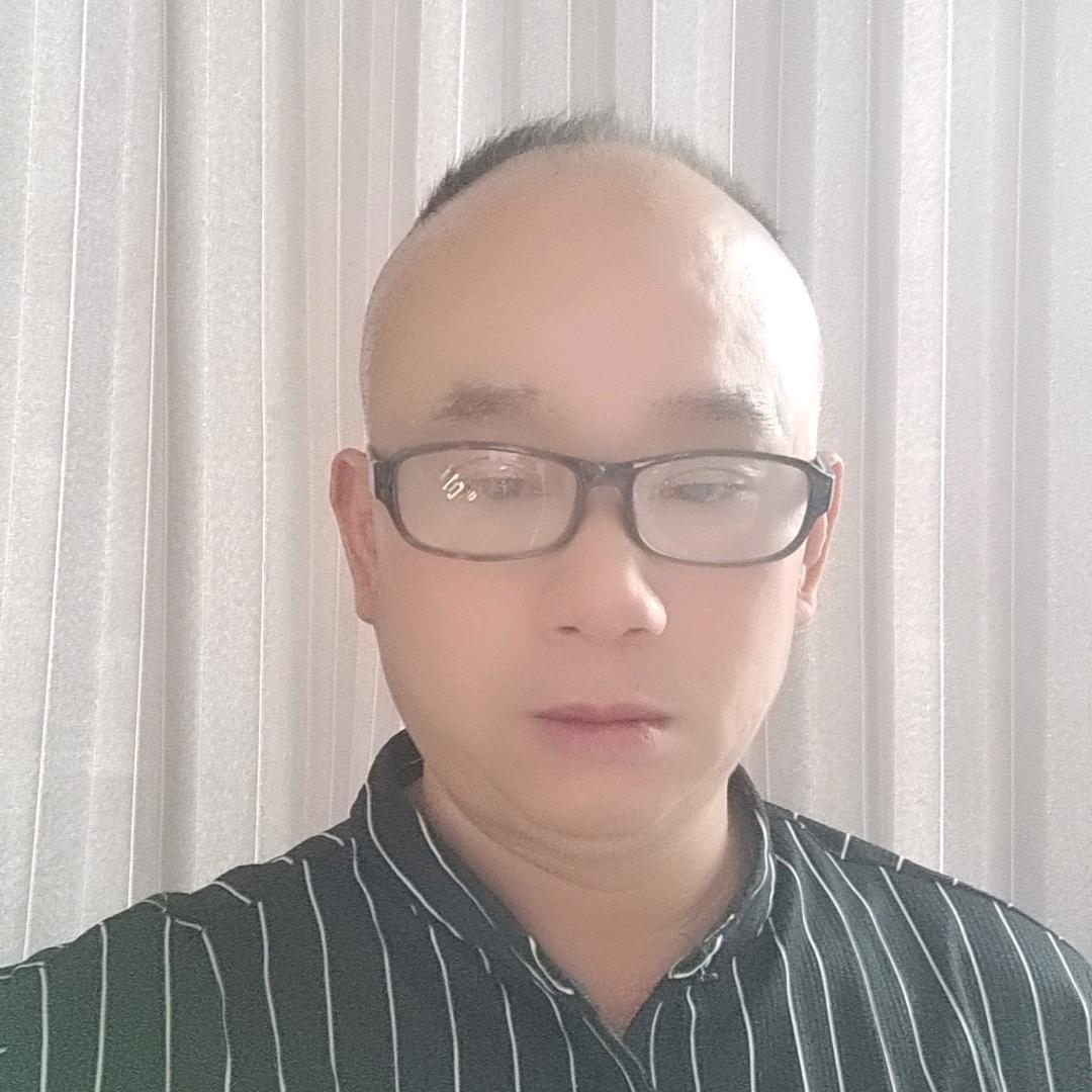 招财熊别墅大门