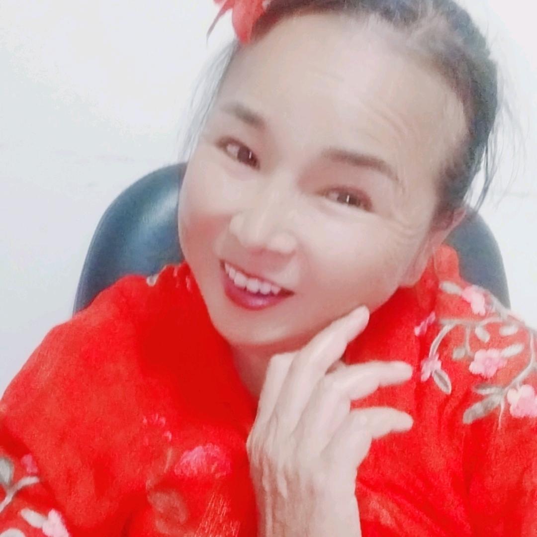 万彩琴