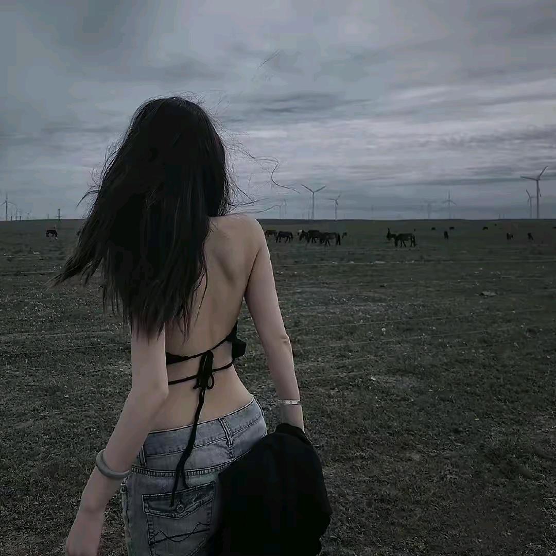 N⁹.