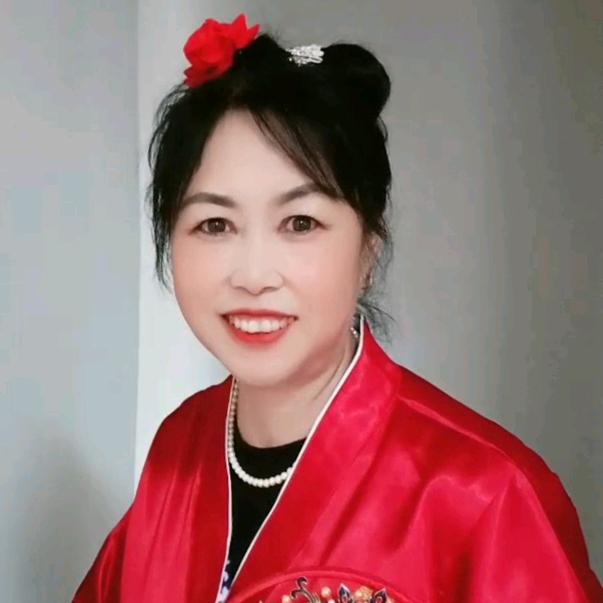 杨大姐。