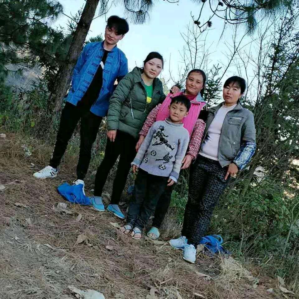 &开心快乐每一天％