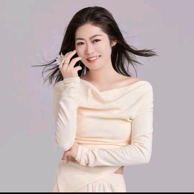@佳佳（粗鲁粉）