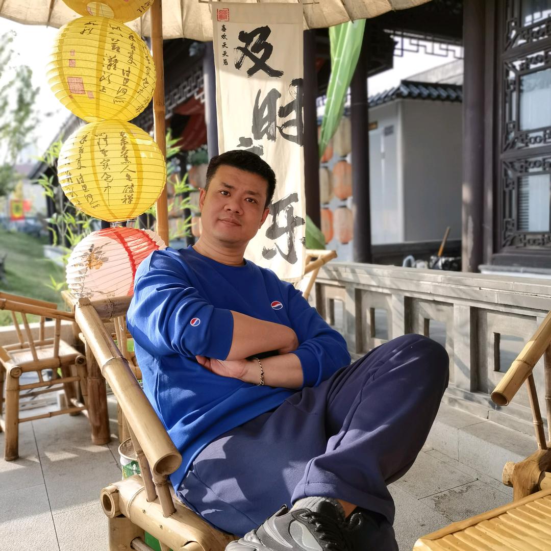 提拉小鑫