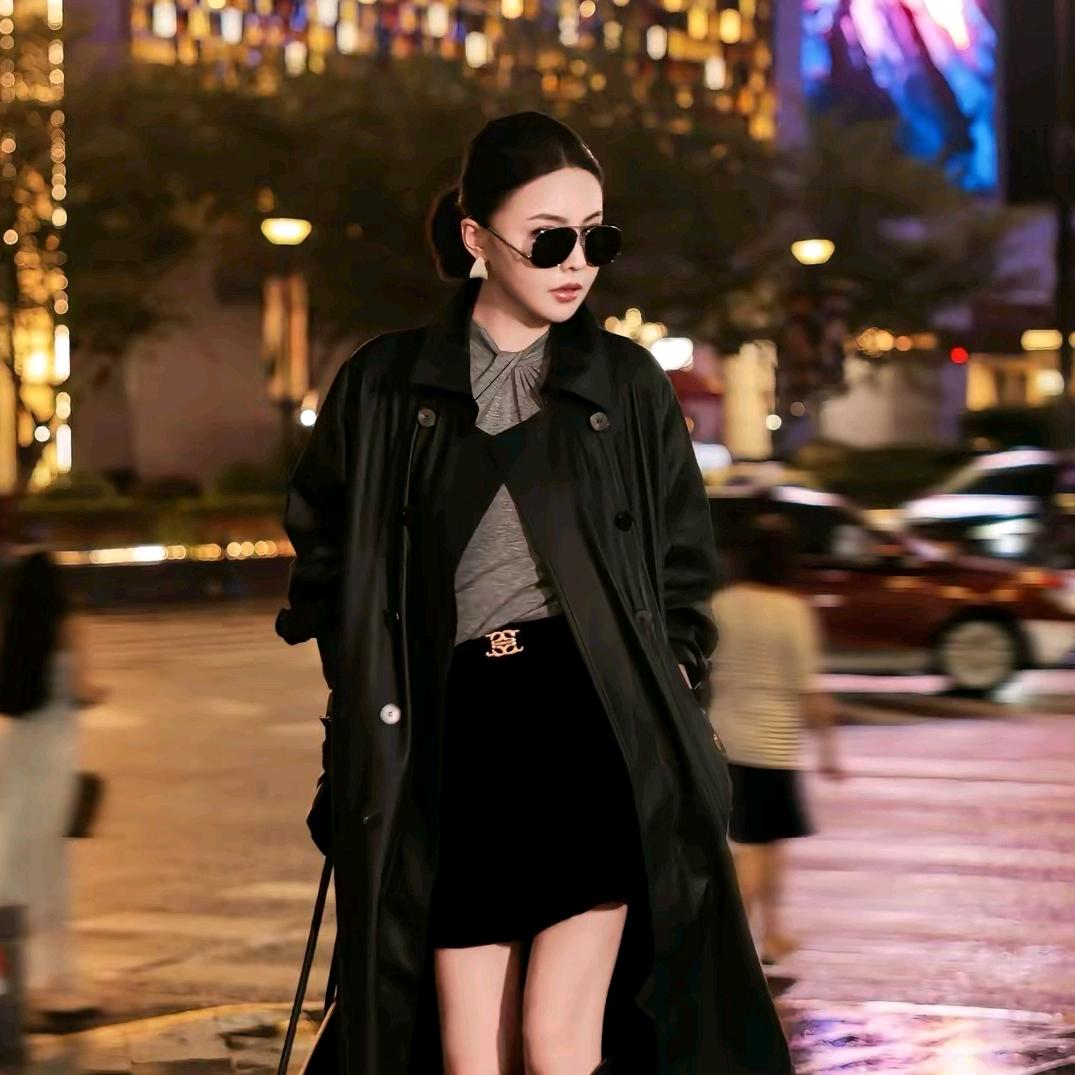 溶溶rongrong时尚推荐官