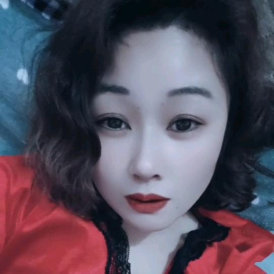 小兔拔萝卜