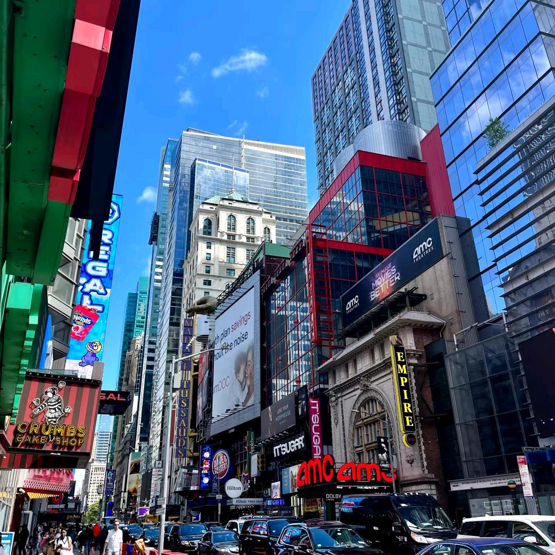 载淘丹丹大牌运动折扣店