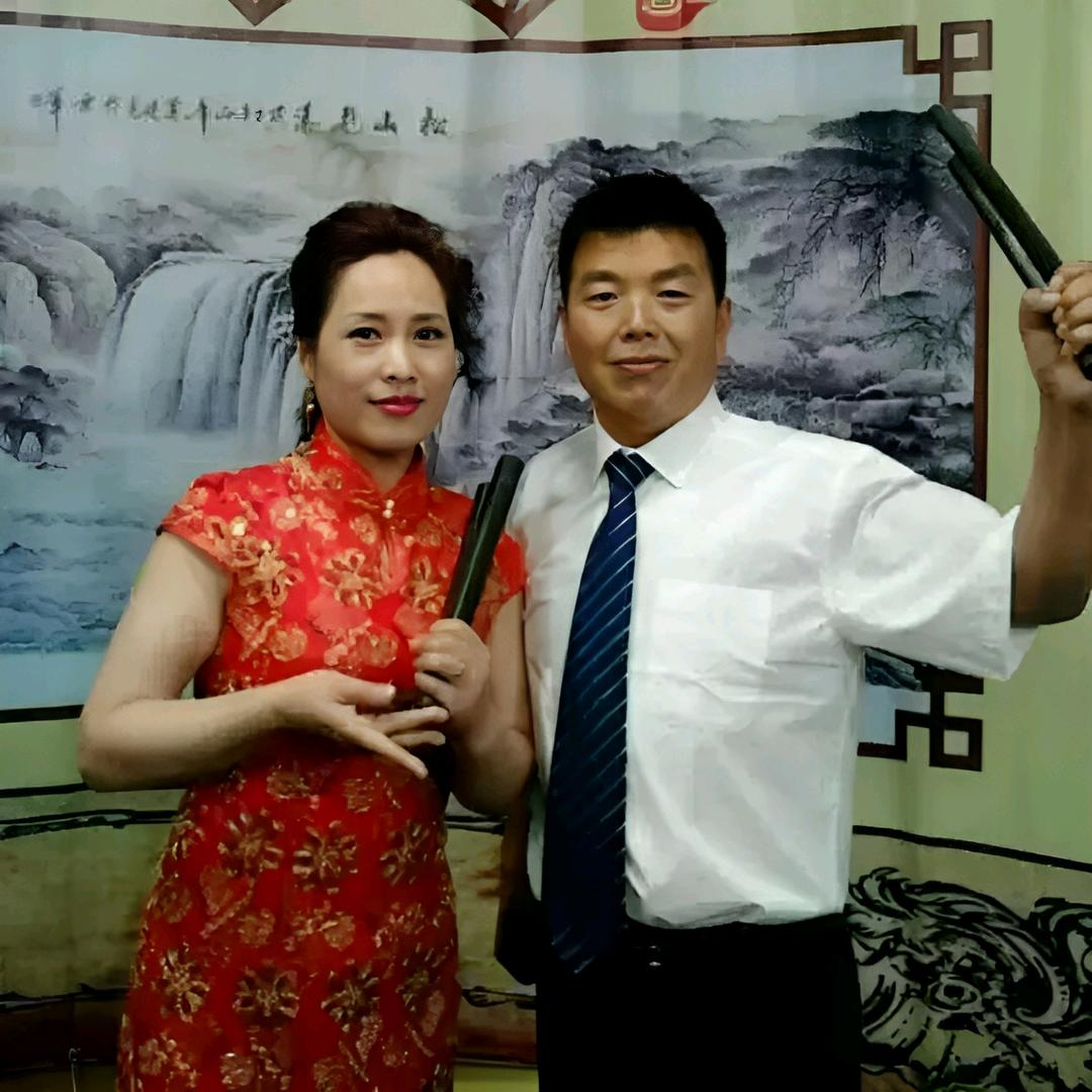 范翠霞.坠子书