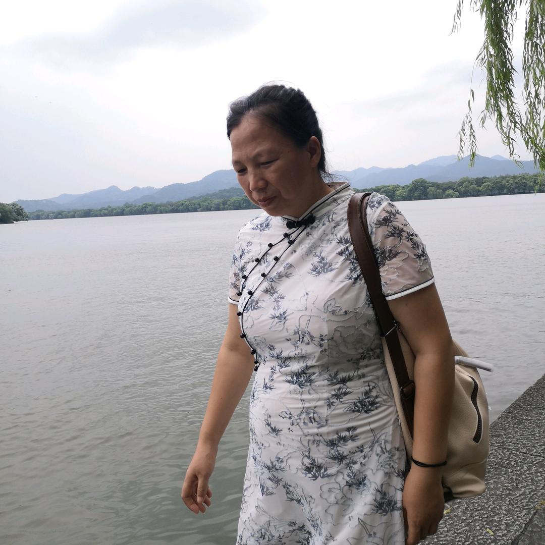 赵泽秀昭通苹果