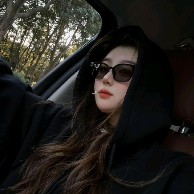 @👑Ms.ッ尐寧🌈