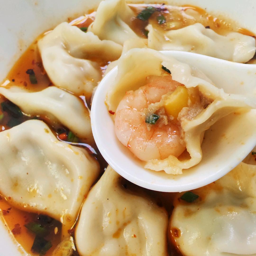 岁岁安现包饺子