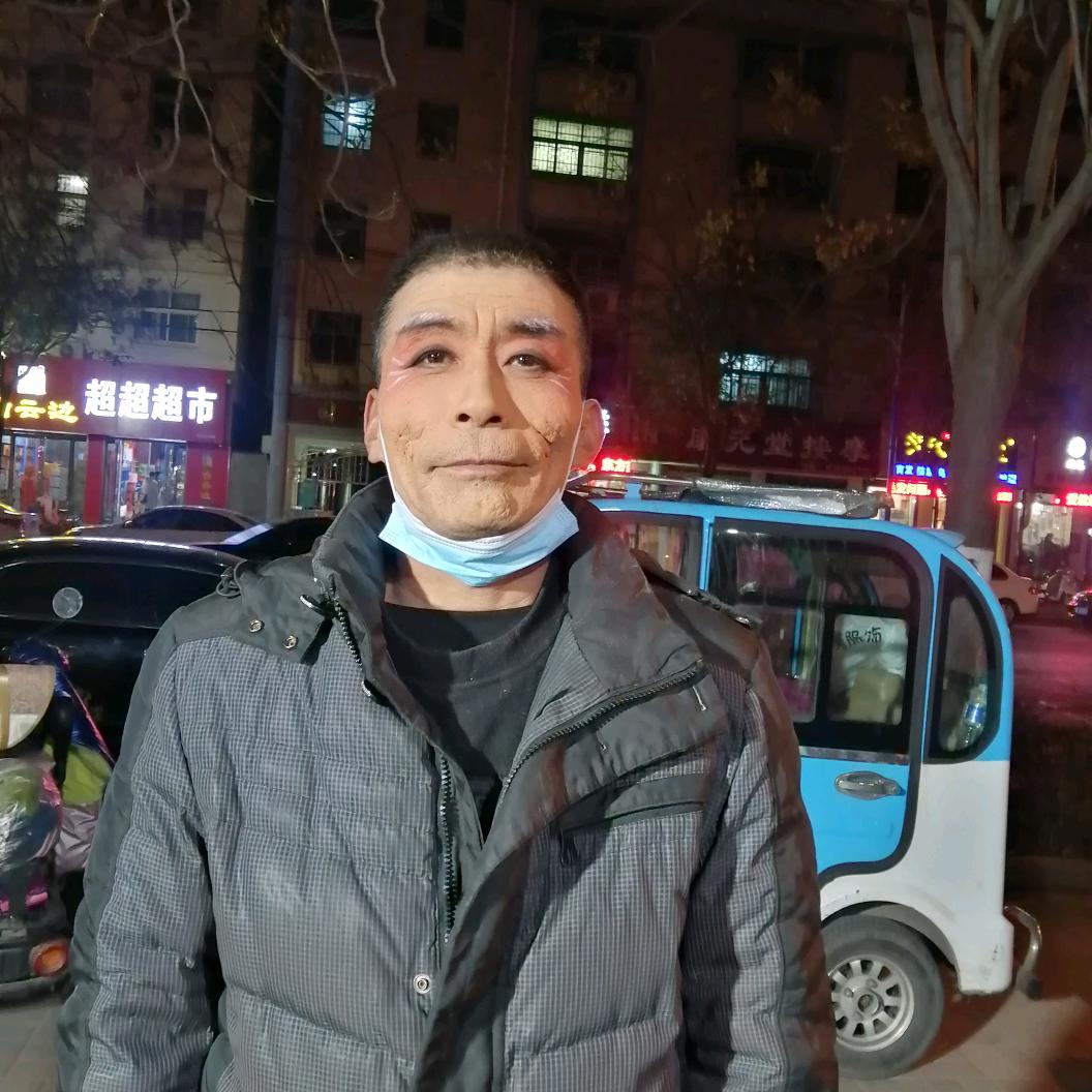 一个爱戏曲的人