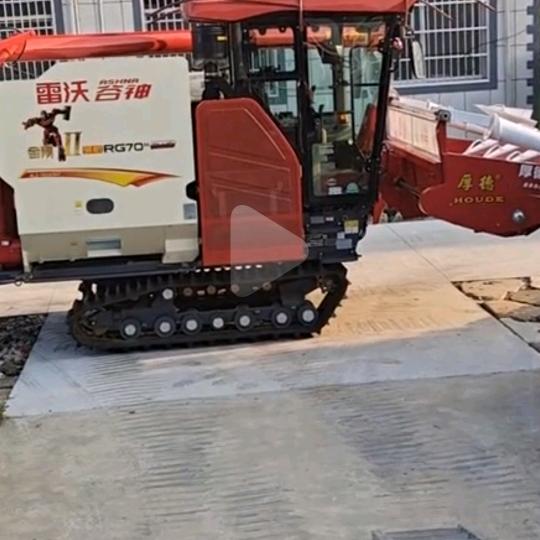 永亮专业收割机团队