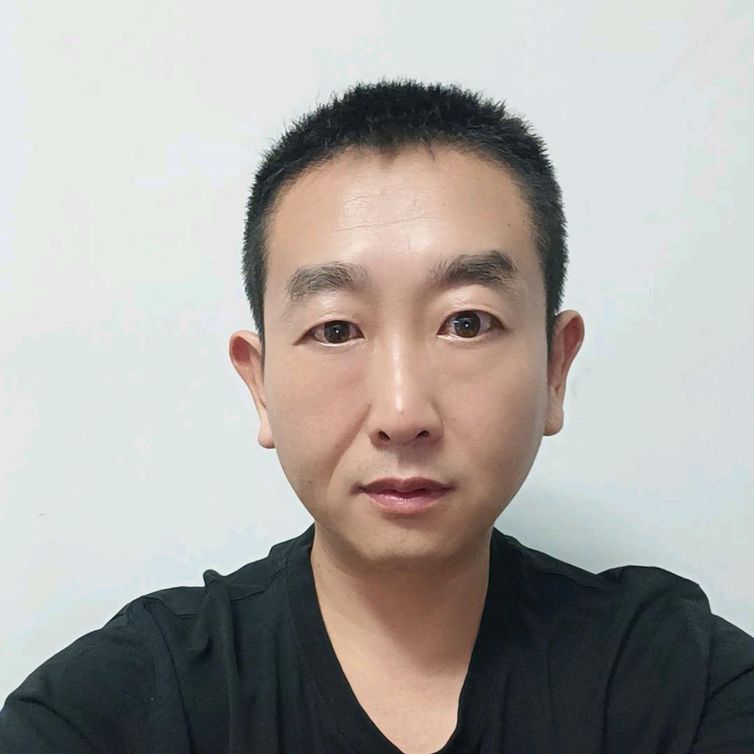吃着大饼逛酒吧！该省的省该花的花