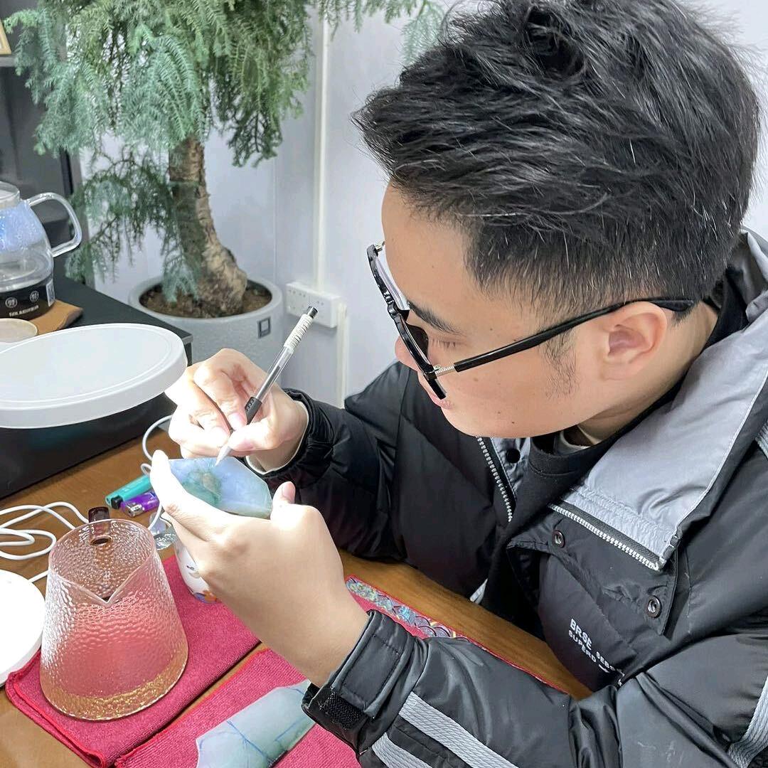 阿尧翡翠珠宝