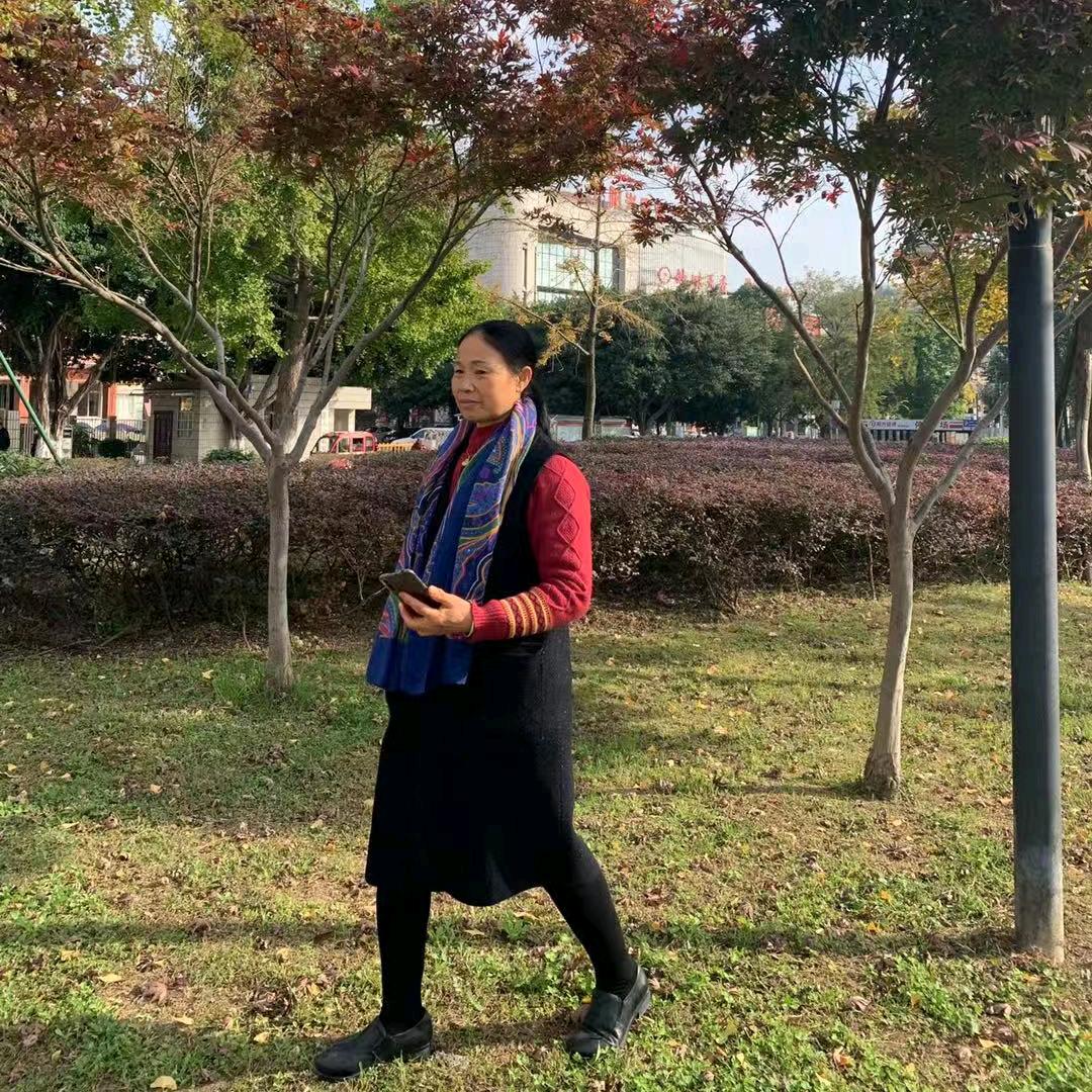 长发美女