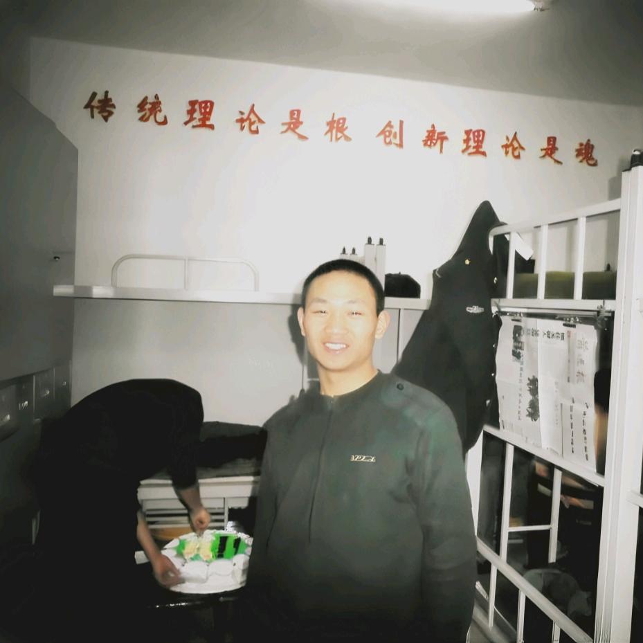 颜老弟为你服务